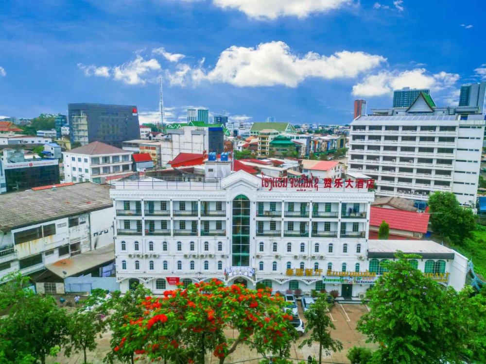 vientiane chaleunxay center hotel