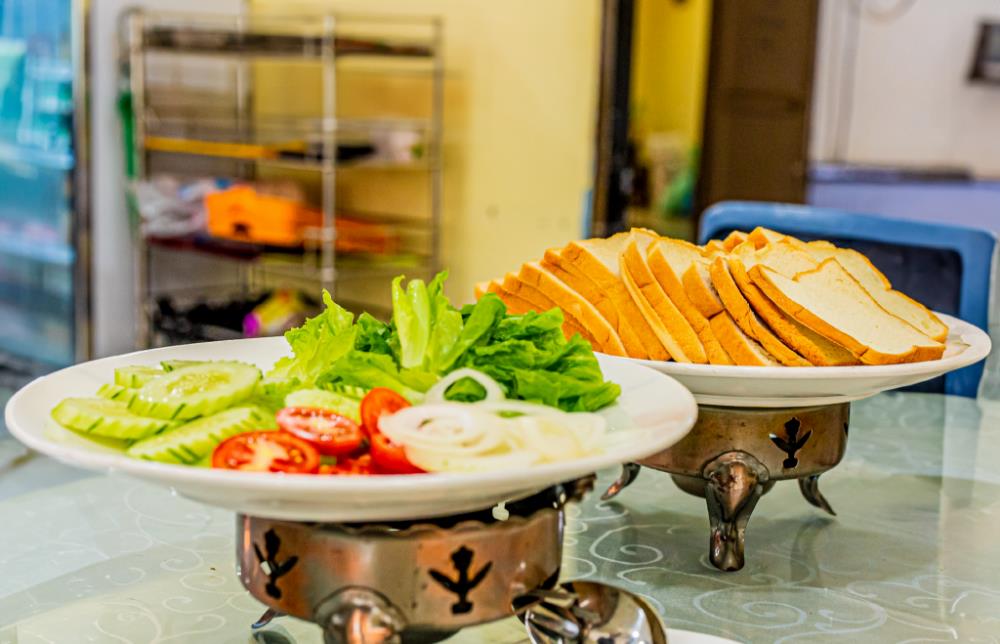 vientiane chaleunxay center hotel