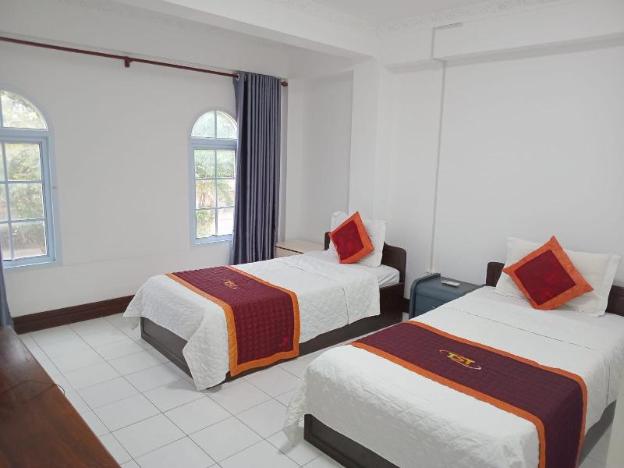 vientiane chaleunxay center hotel