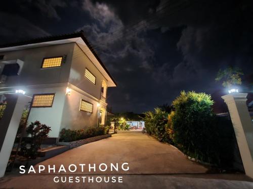 saphaothong guesthouse