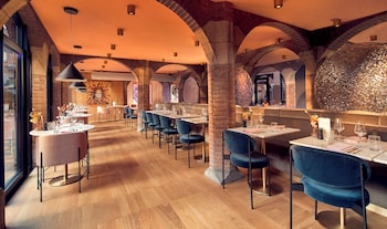 the anthony hotel