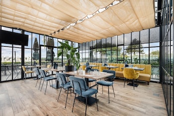 hotel maassluis