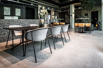 hotel valkenburg by mercure next to shimano experience center