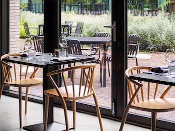 hotel valkenburg by mercure next to shimano experience center