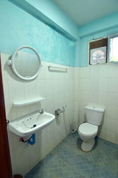 gold star guest house