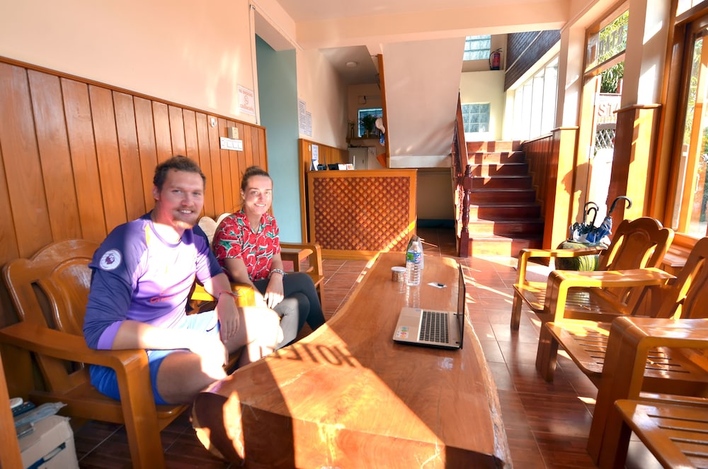 gold star guest house