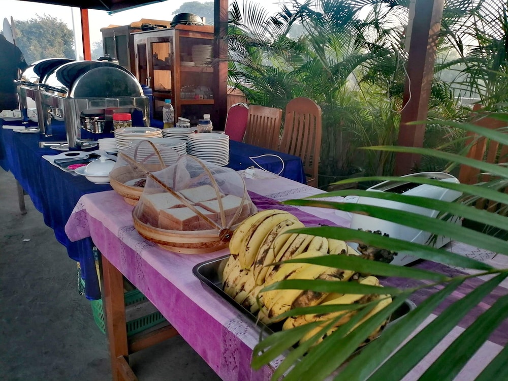 gold star guest house