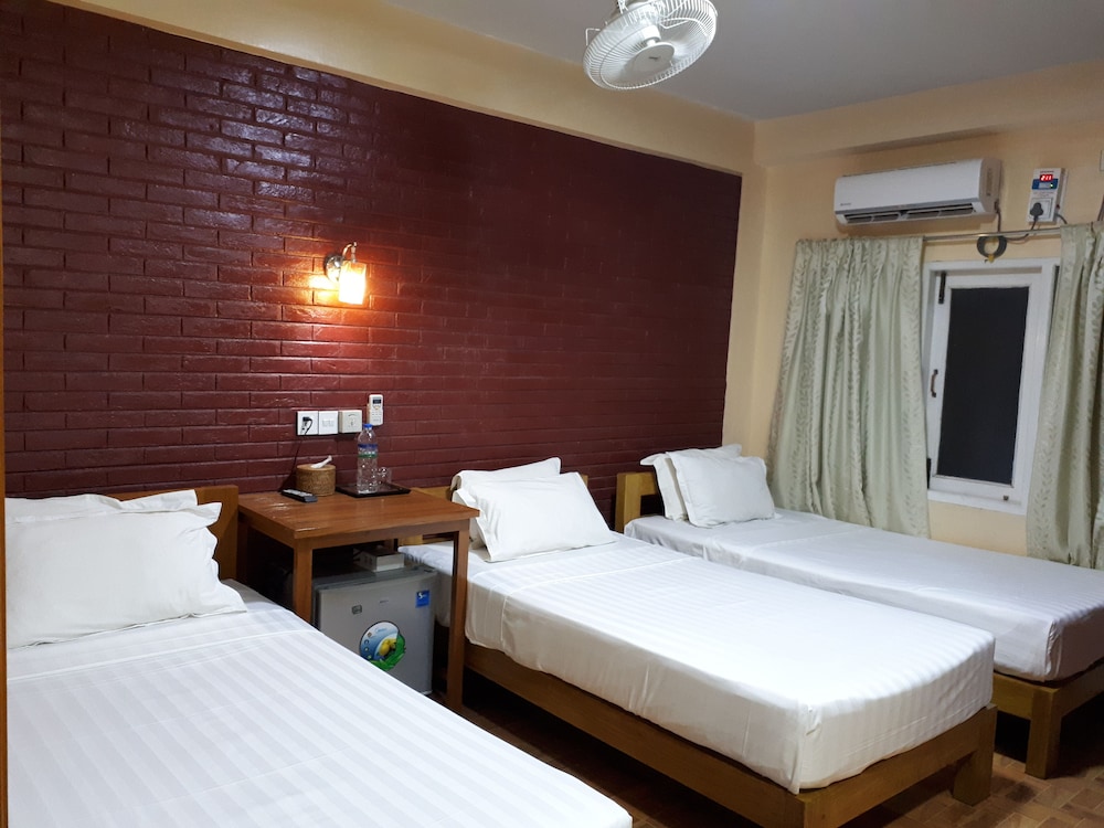 gold star guest house