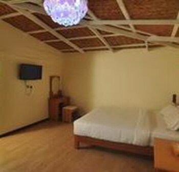 golden rose guest house