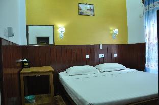 shwe nadi guest house