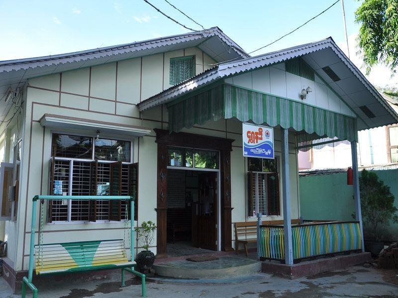 shwe nadi guest house