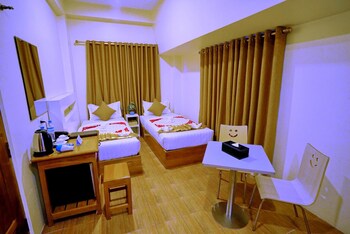 hotel aurora