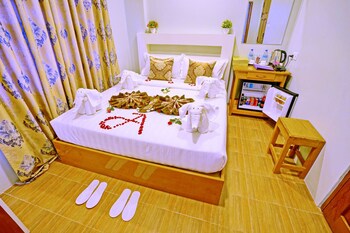 hotel aurora