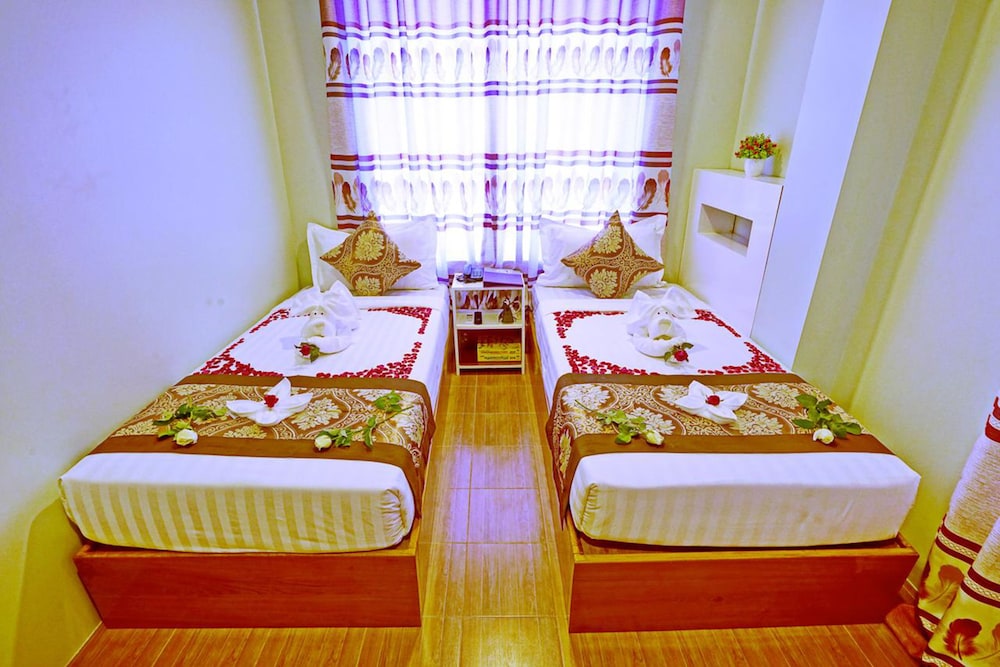 hotel aurora