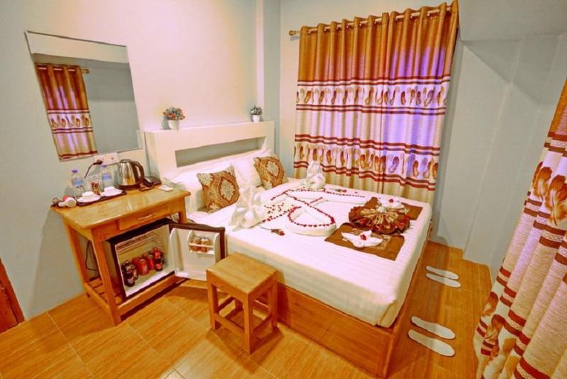 hotel aurora