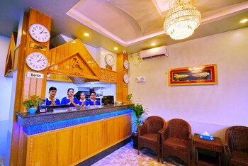 hotel aurora