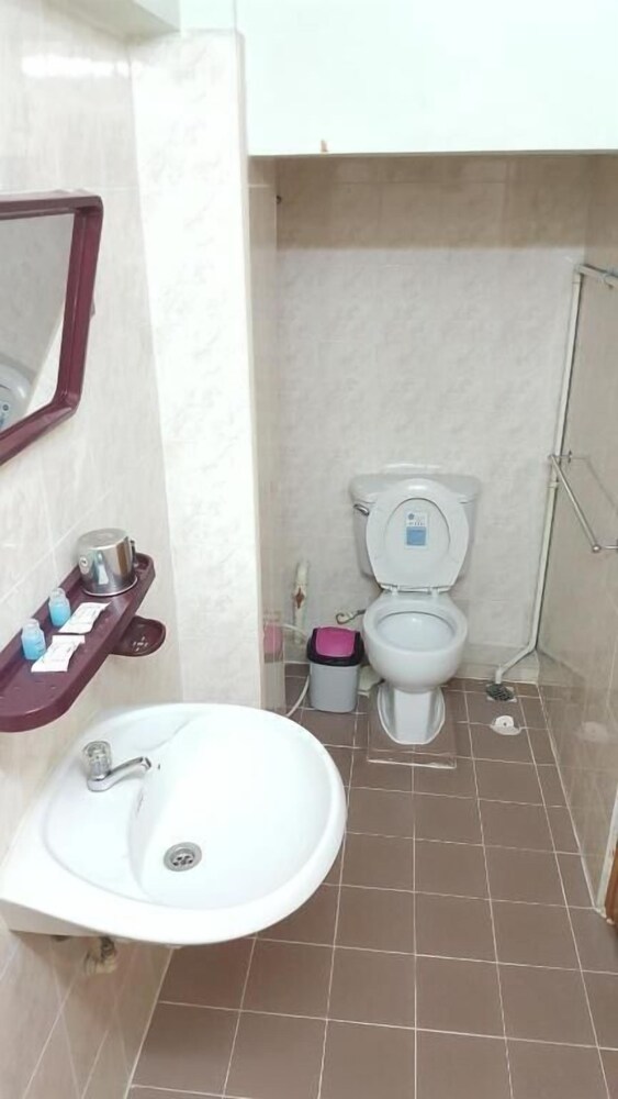 chan myae guest house