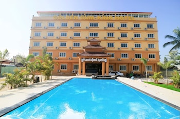 Golden Gum Kino Hotel Nyaung Shwe,Near Nyaungshwe Cultural Museum,3 star