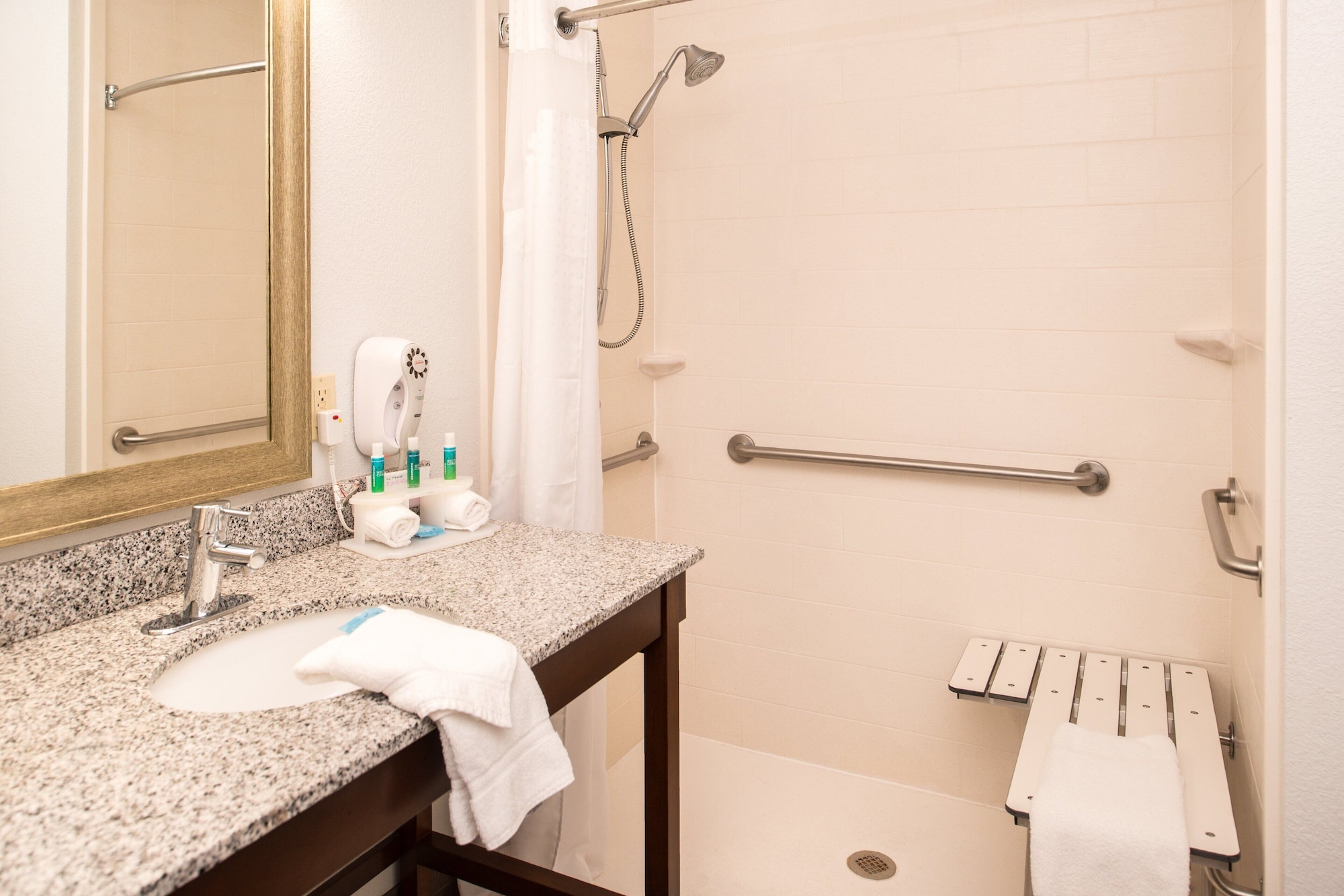 holiday inn express alamogordo