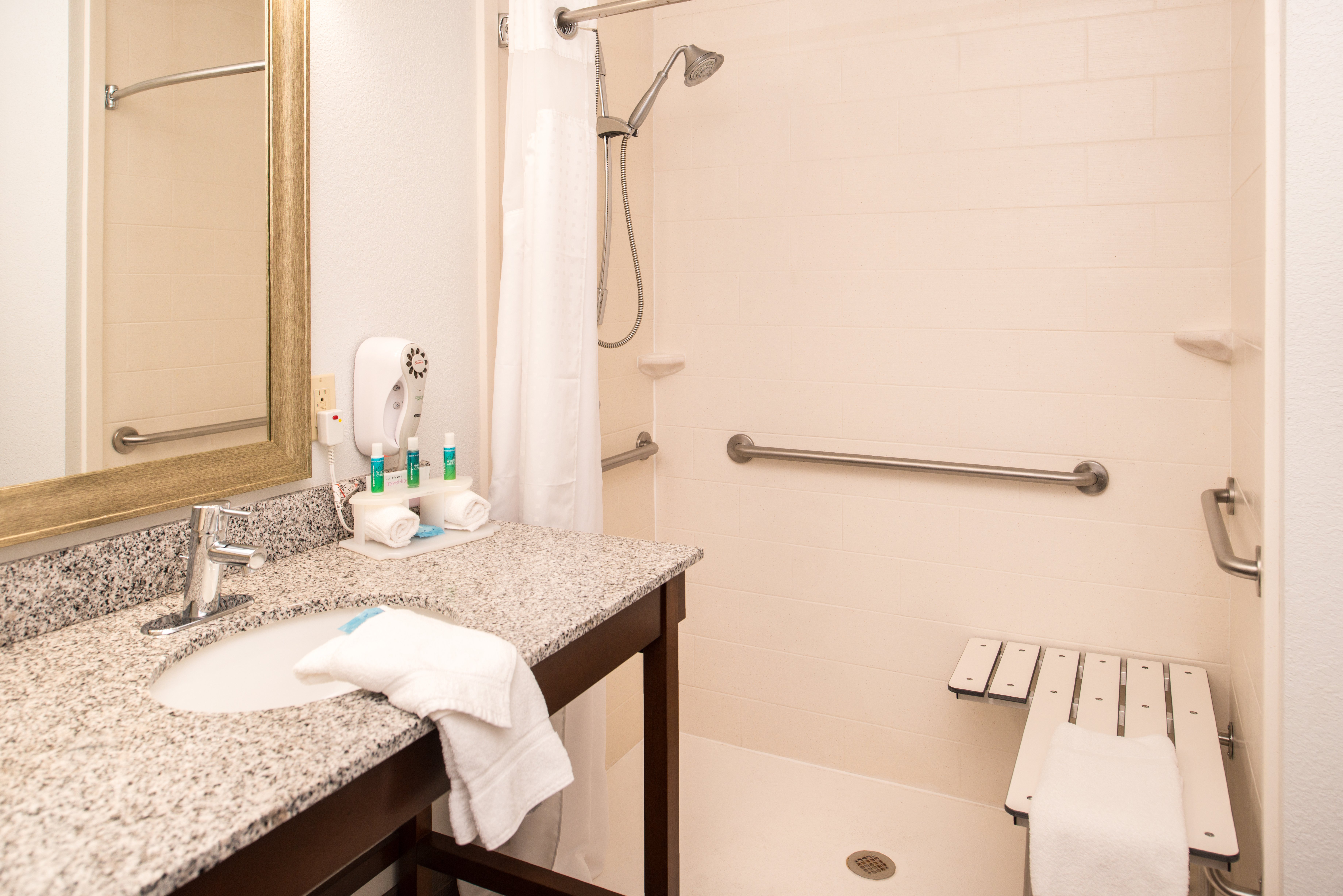 holiday inn express alamogordo