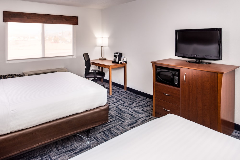 holiday inn express alamogordo