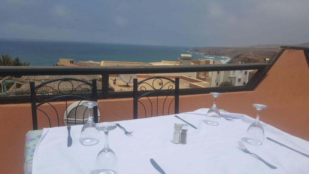 auberge etoile mirleft