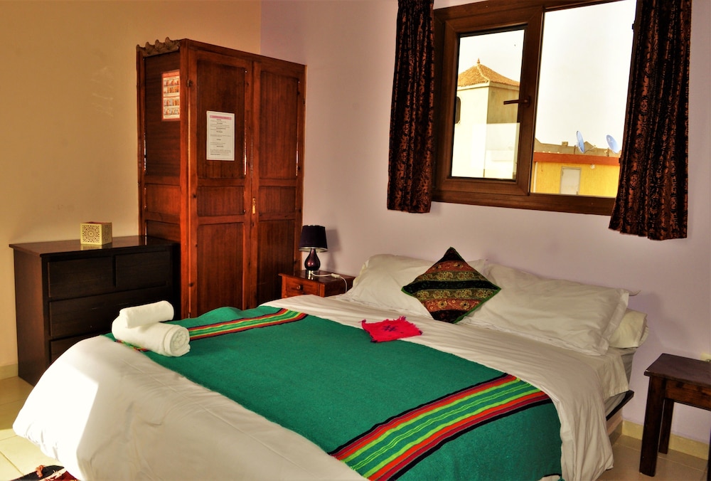 auberge etoile mirleft