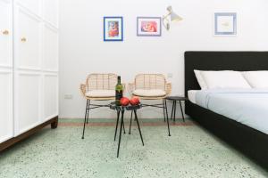 house of pomegranates