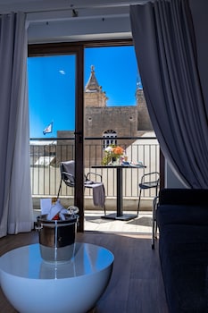 adelphi boutique hotel