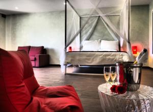 adelphi boutique hotel