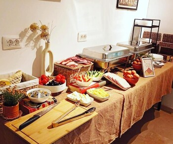 fast airport accomodation