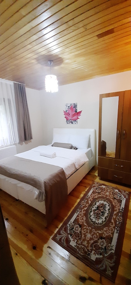 haros apart hotel