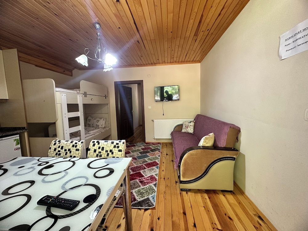 haros apart hotel