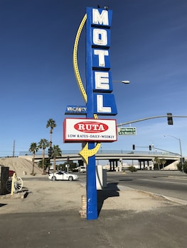 Ruta Motel,Palm Springs>>Indio,2.5 star