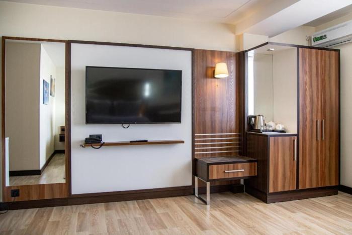 avenue park hotel