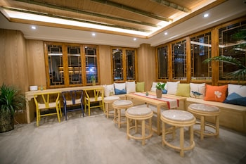 stay in joy boutique inn