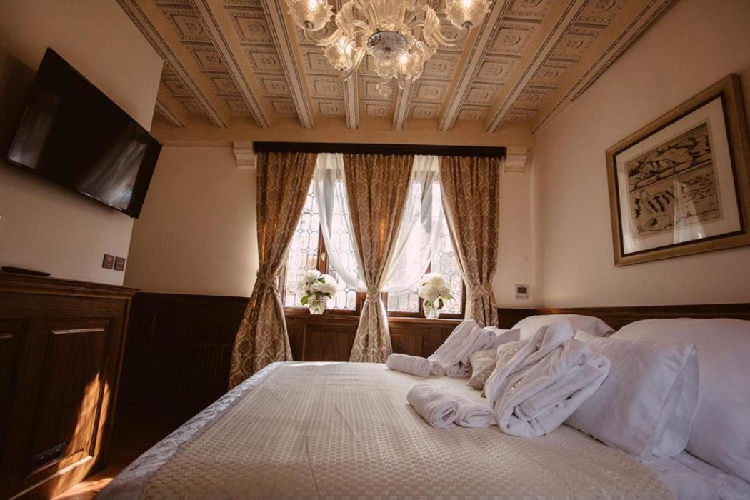 heritage hotel cardo