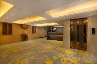 asar capoors hotel hazratganj by orion hotels