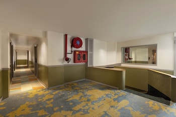 asar capoors hotel hazratganj by orion hotels