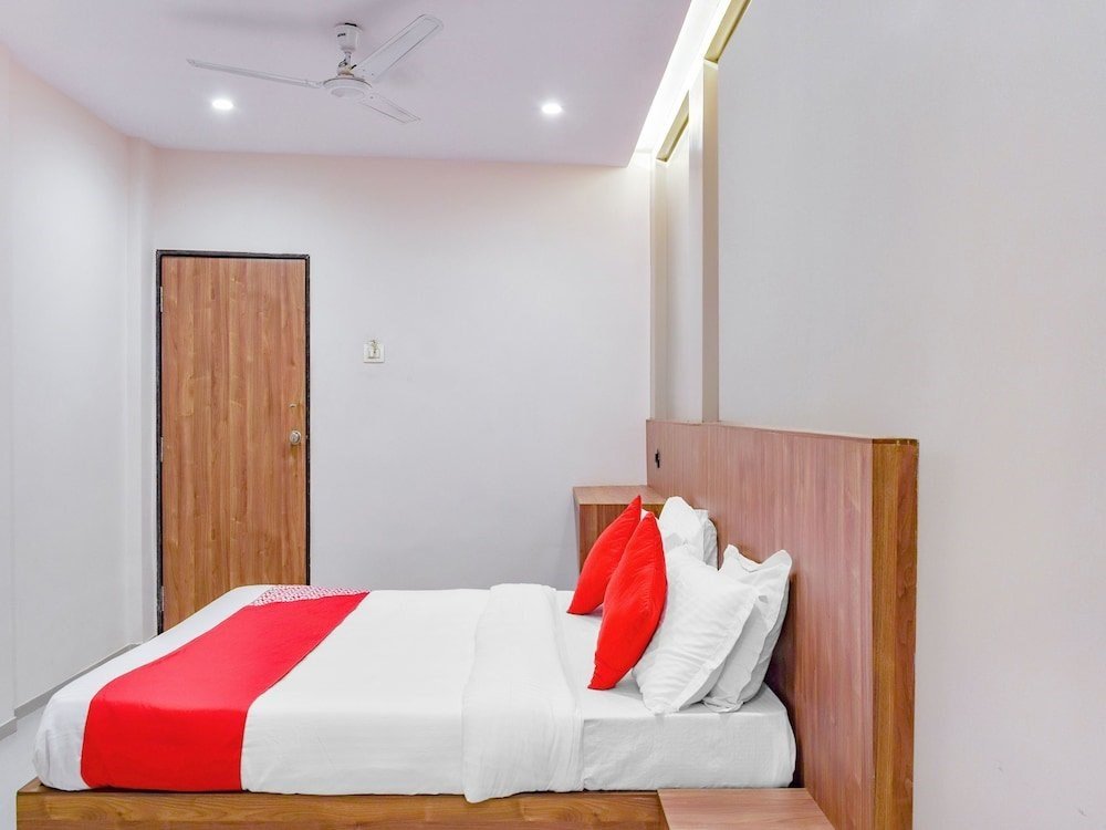 oyo 14544 hotel pacific inn
