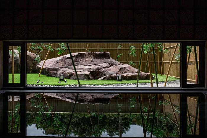 roygent parks hanoi