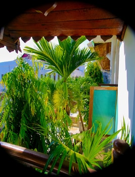garden lodge