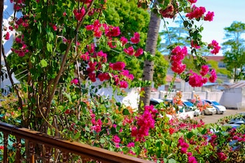 garden lodge