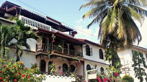 garden lodge