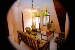 garden lodge