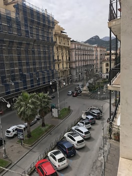 bandb salerno center