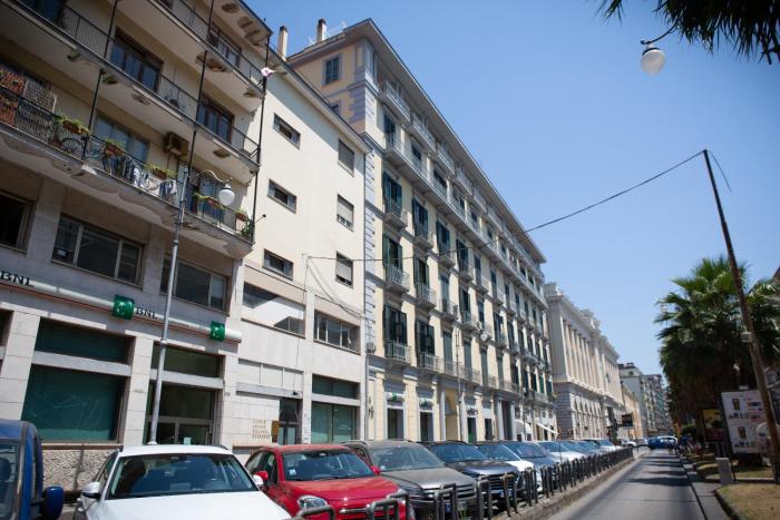 bandb salerno center