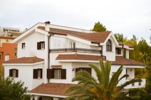 domus dams bandb