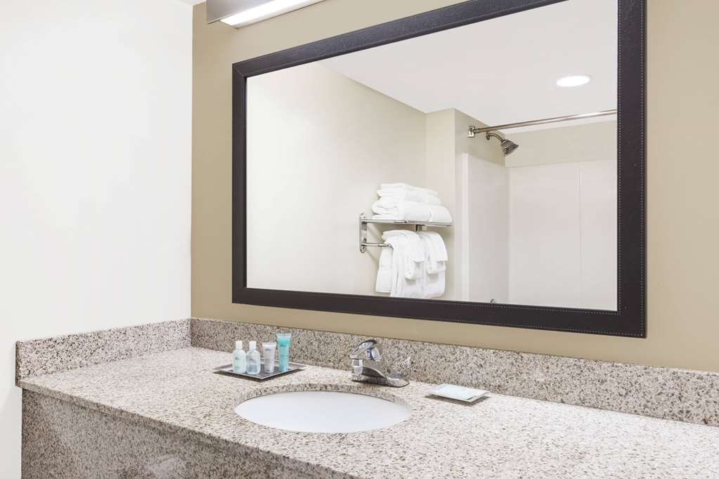 wyndham garden fort walton beach destin