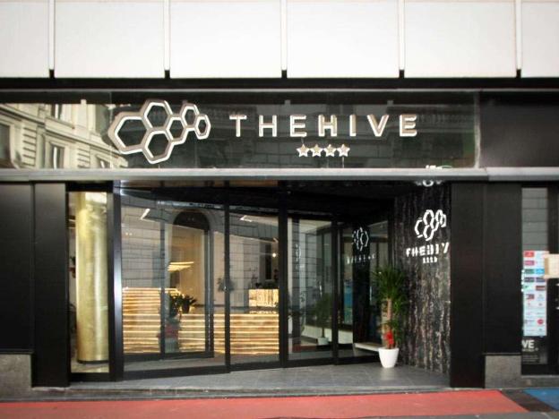 the hive hotel